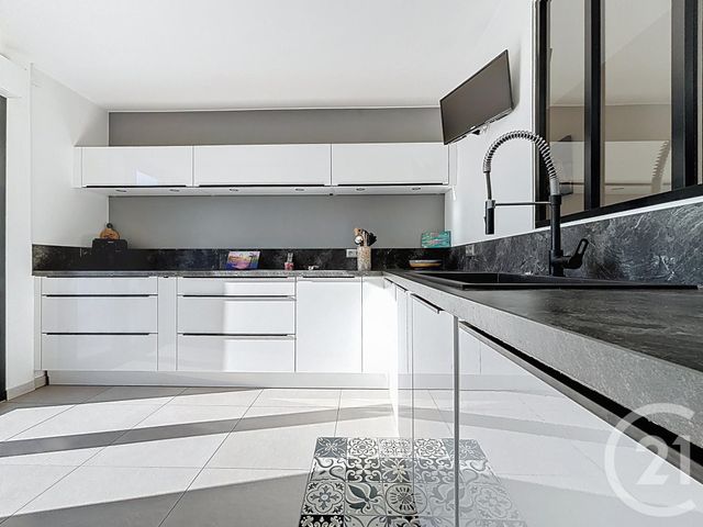 maison à vendre - 5 pièces - 104.4 m2 - MAUGUIO CARNON - 34 - LANGUEDOC-ROUSSILLON - Century 21 Agence Soleil