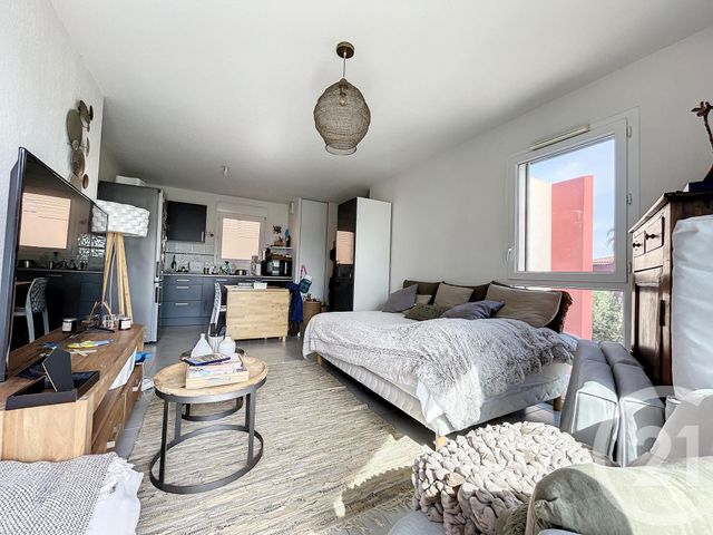 Afficher la photo en grand Appartement T2 à vendre - 2 pièces - 44.46 m2 - MAUGUIO CARNON - 34 - LANGUEDOC-ROUSSILLON - Century 21 Agence Soleil
