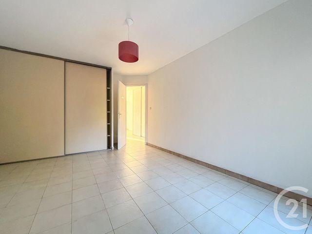 Appartement T3 à vendre - 3 pièces - 74.47 m2 - ST AUNES - 34 - LANGUEDOC-ROUSSILLON - Century 21 Agence Soleil