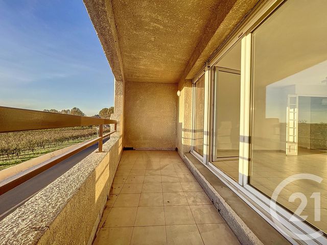 Appartement T3 à vendre - 3 pièces - 74.47 m2 - ST AUNES - 34 - LANGUEDOC-ROUSSILLON - Century 21 Agence Soleil