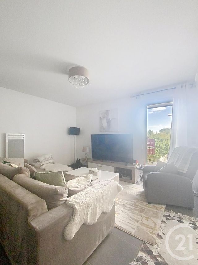Appartement T3 à vendre - 3 pièces - 67.14 m2 - BAILLARGUES - 34 - LANGUEDOC-ROUSSILLON - Century 21 Agence Soleil