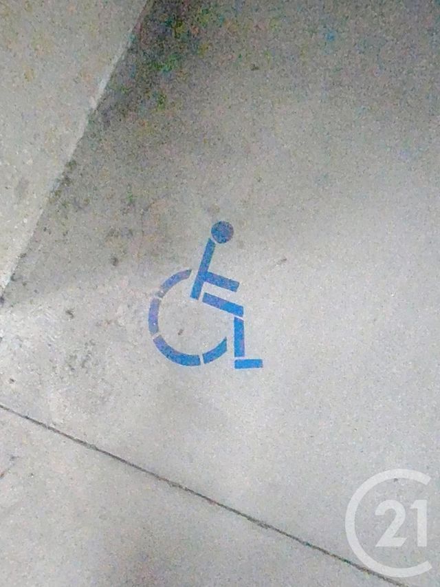 Appartement T3 à vendre - 3 pièces - 67.14 m2 - BAILLARGUES - 34 - LANGUEDOC-ROUSSILLON - Century 21 Agence Soleil