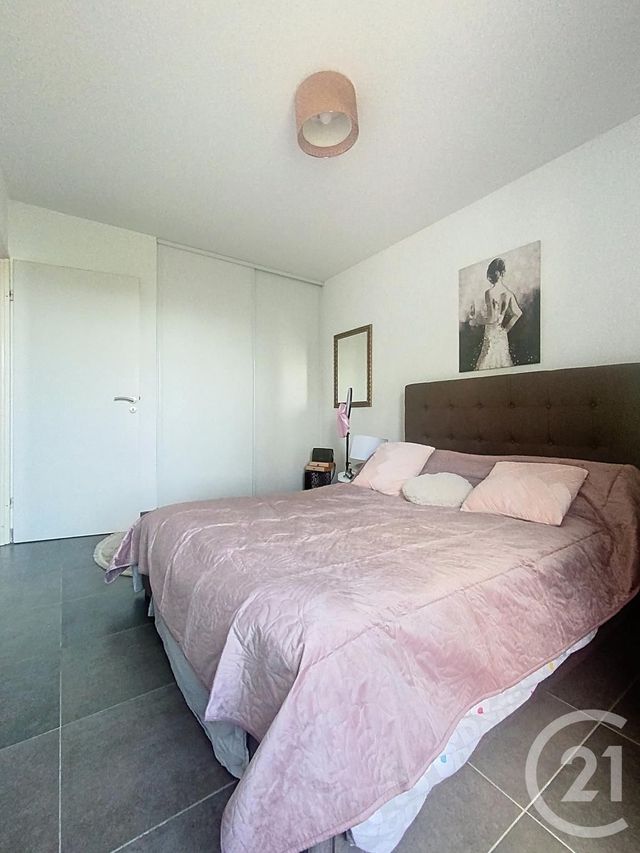 Appartement T3 à vendre - 3 pièces - 67.14 m2 - BAILLARGUES - 34 - LANGUEDOC-ROUSSILLON - Century 21 Agence Soleil