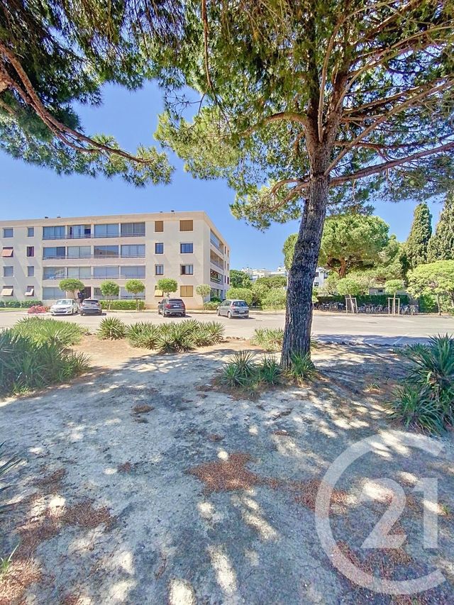 Appartement F3 à vendre - 3 pièces - 73.01 m2 - LE GRAU DU ROI - 30 - LANGUEDOC-ROUSSILLON - Century 21 Agence Soleil