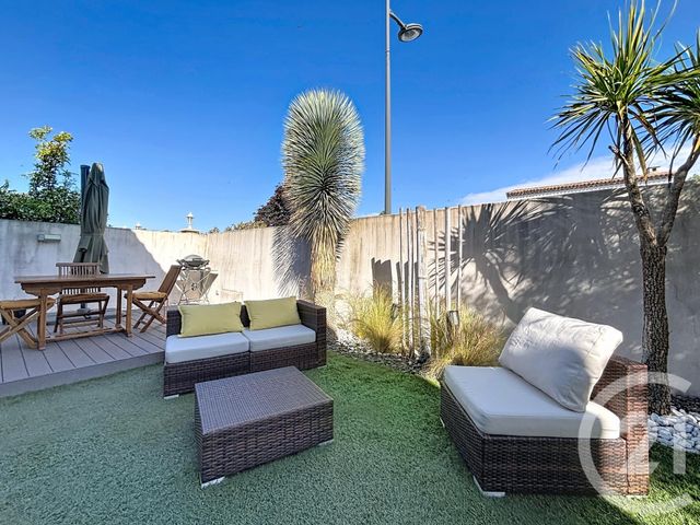 maison à vendre - 4 pièces - 90.4 m2 - MAUGUIO CARNON - 34 - LANGUEDOC-ROUSSILLON - Century 21 Agence Soleil