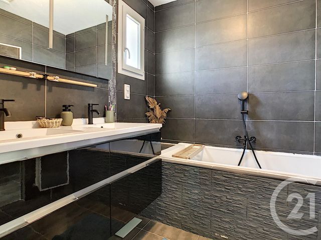 maison à vendre - 4 pièces - 90.4 m2 - MAUGUIO CARNON - 34 - LANGUEDOC-ROUSSILLON - Century 21 Agence Soleil