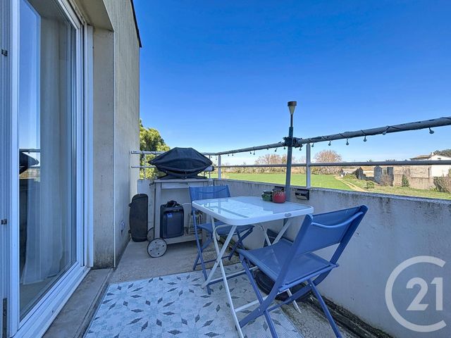 Appartement T3 à vendre - 3 pièces - 61.6 m2 - MUDAISON - 34 - LANGUEDOC-ROUSSILLON - Century 21 Agence Soleil