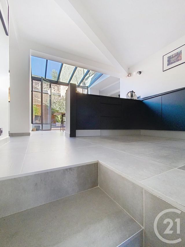 Afficher la photo en grand maison à vendre - 7 pièces - 241.0 m2 - MAUGUIO CARNON - 34 - LANGUEDOC-ROUSSILLON - Century 21 Agence Soleil