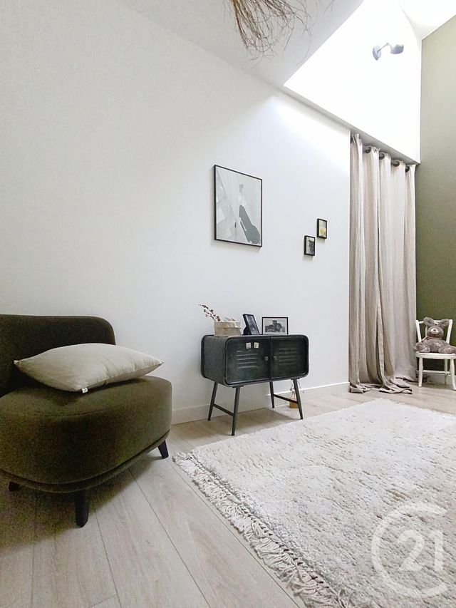 Afficher la photo en grand maison à vendre - 7 pièces - 241.0 m2 - MAUGUIO CARNON - 34 - LANGUEDOC-ROUSSILLON - Century 21 Agence Soleil