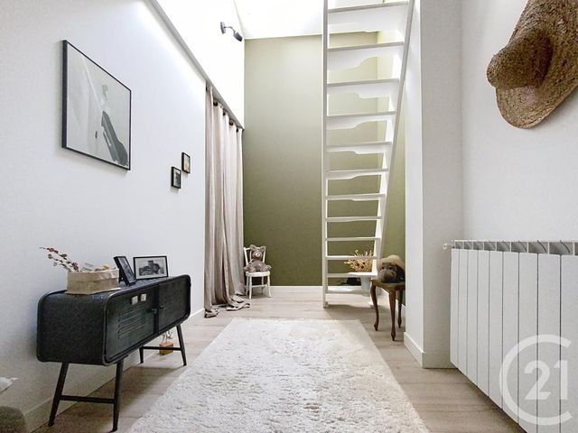 Afficher la photo en grand maison à vendre - 7 pièces - 241.0 m2 - MAUGUIO CARNON - 34 - LANGUEDOC-ROUSSILLON - Century 21 Agence Soleil