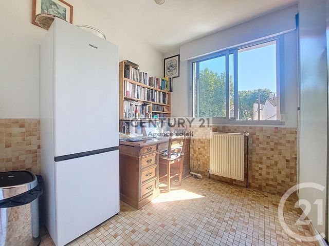 maison à vendre - 9 pièces - 285.0 m2 - MAUGUIO CARNON - 34 - LANGUEDOC-ROUSSILLON - Century 21 Agence Soleil