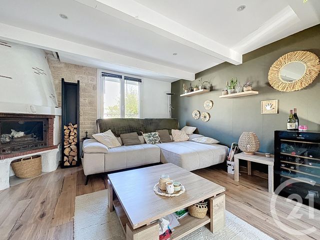 Appartement T3 à vendre - 3 pièces - 62.03 m2 - MAUGUIO CARNON - 34 - LANGUEDOC-ROUSSILLON - Century 21 Agence Soleil