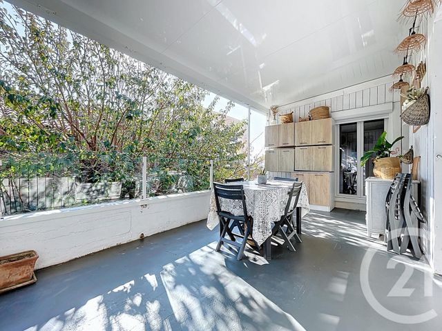 Appartement T3 à vendre - 3 pièces - 62.03 m2 - MAUGUIO CARNON - 34 - LANGUEDOC-ROUSSILLON - Century 21 Agence Soleil