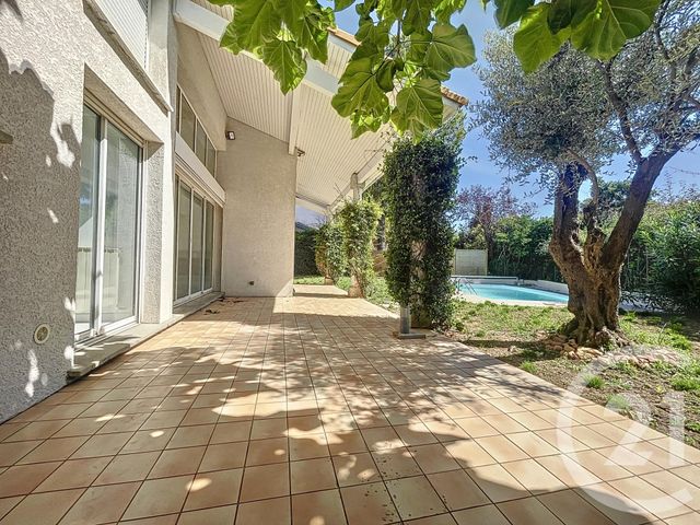 maison à louer - 8 pièces - 162.63 m2 - BAILLARGUES - 34 - LANGUEDOC-ROUSSILLON - Century 21 Agence Soleil