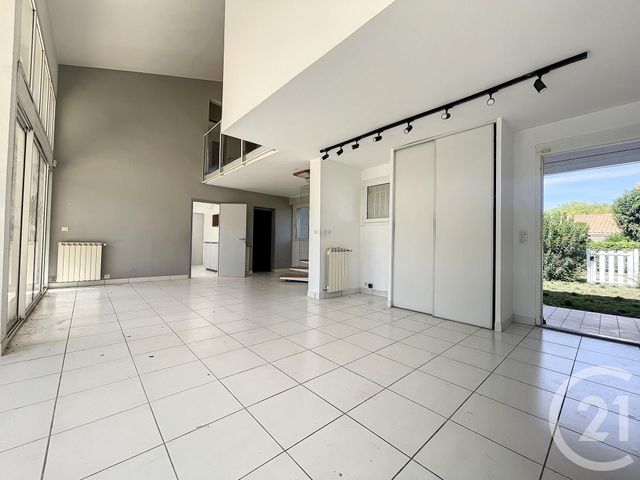 maison à louer - 8 pièces - 162.63 m2 - BAILLARGUES - 34 - LANGUEDOC-ROUSSILLON - Century 21 Agence Soleil