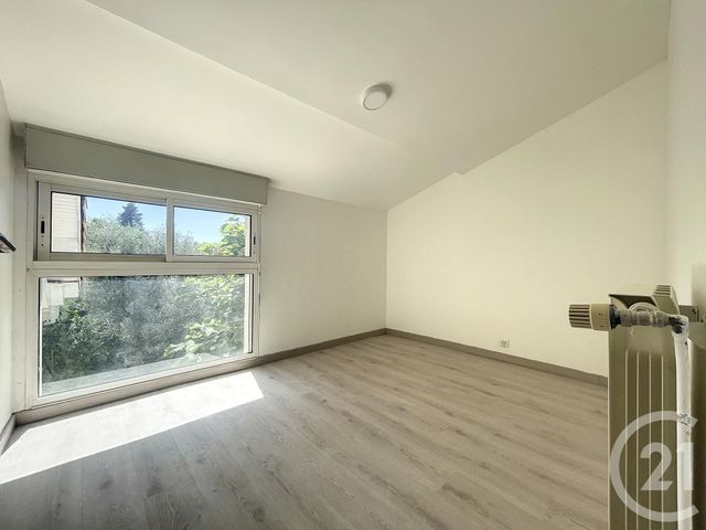 maison à louer - 8 pièces - 162.63 m2 - BAILLARGUES - 34 - LANGUEDOC-ROUSSILLON - Century 21 Agence Soleil