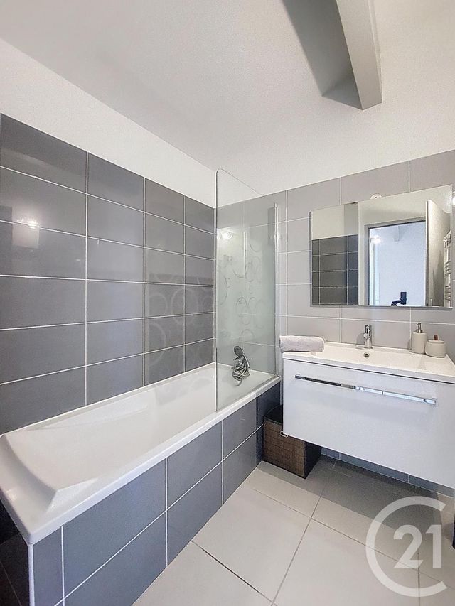 Afficher la photo en grand maison à vendre - 3 pièces - 57.11 m2 - NIMES - 30 - LANGUEDOC-ROUSSILLON - Century 21 Agence Soleil