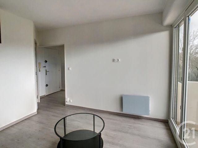 Appartement Studio Cabine à louer - 1 pièce - 30.73 m2 - MONTPELLIER - 34 - LANGUEDOC-ROUSSILLON - Century 21 Agence Soleil