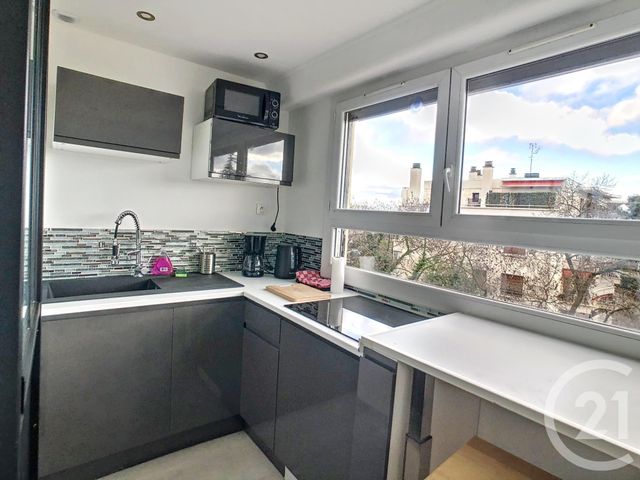 Appartement Studio Cabine à louer - 1 pièce - 30.73 m2 - MONTPELLIER - 34 - LANGUEDOC-ROUSSILLON - Century 21 Agence Soleil