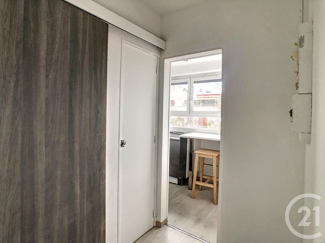 Appartement Studio Cabine à louer - 1 pièce - 30.73 m2 - MONTPELLIER - 34 - LANGUEDOC-ROUSSILLON - Century 21 Agence Soleil