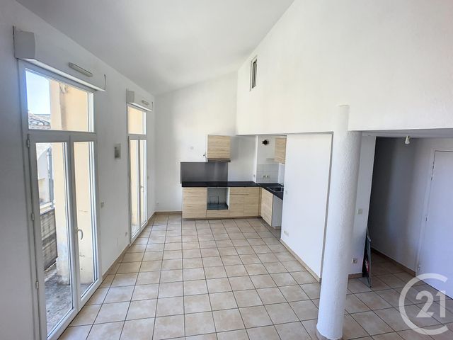 Appartement F2 à louer - 2 pièces - 44.05 m2 - MAUGUIO CARNON - 34 - LANGUEDOC-ROUSSILLON - Century 21 Agence Soleil