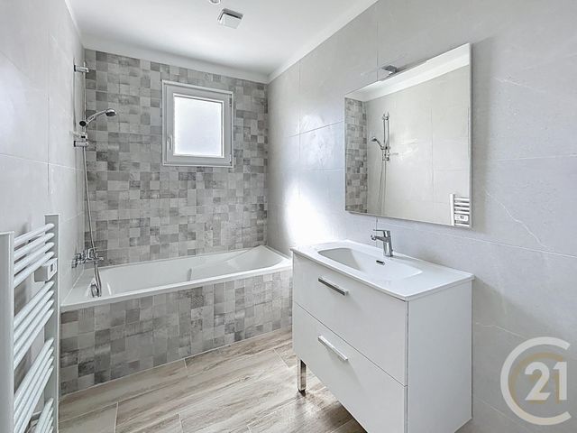 maison à louer - 4 pièces - 96.3 m2 - MAUGUIO CARNON - 34 - LANGUEDOC-ROUSSILLON - Century 21 Agence Soleil