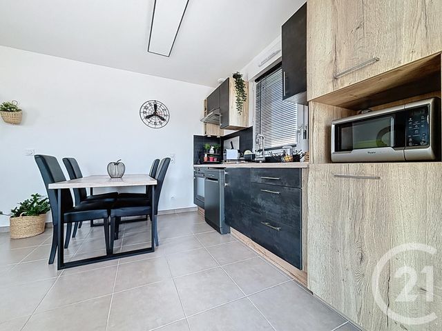 Appartement T3 à vendre - 3 pièces - 55.08 m2 - CASTELNAU LE LEZ - 34 - LANGUEDOC-ROUSSILLON - Century 21 Agence Soleil