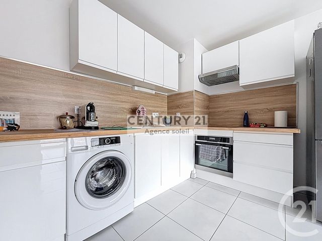 Appartement F2 à vendre - 2 pièces - 38.5 m2 - MAUGUIO CARNON - 34 - LANGUEDOC-ROUSSILLON - Century 21 Agence Soleil