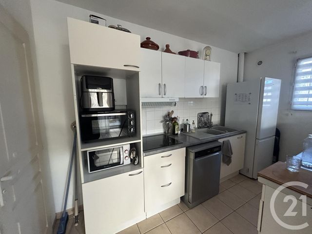 Appartement F3 à louer - 3 pièces - 60.1 m2 - MAUGUIO CARNON - 34 - LANGUEDOC-ROUSSILLON - Century 21 Agence Soleil