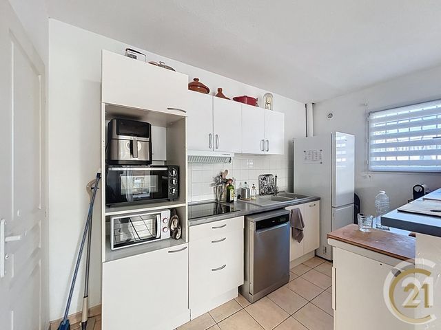 Appartement F3 à louer - 3 pièces - 60.1 m2 - MAUGUIO CARNON - 34 - LANGUEDOC-ROUSSILLON - Century 21 Agence Soleil