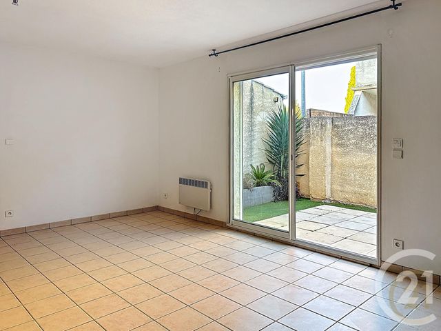 Appartement F3 à louer - 3 pièces - 60.1 m2 - MAUGUIO CARNON - 34 - LANGUEDOC-ROUSSILLON - Century 21 Agence Soleil