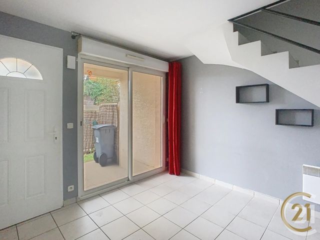 Appartement F3 à louer - 3 pièces - 47.43 m2 - MAUGUIO CARNON - 34 - LANGUEDOC-ROUSSILLON - Century 21 Agence Soleil
