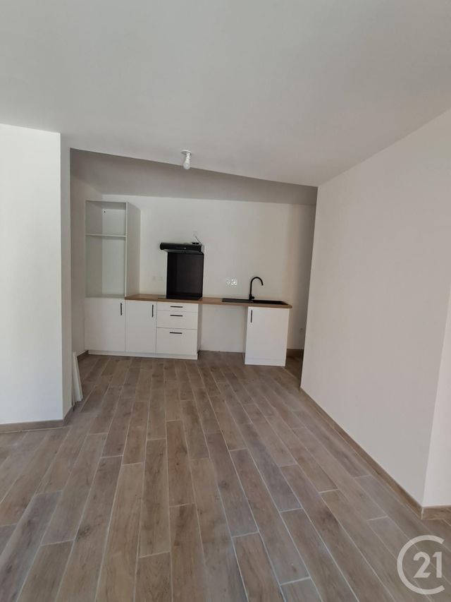 Appartement F4 à louer - 4 pièces - 75.08 m2 - ST JUST - 34 - LANGUEDOC-ROUSSILLON - Century 21 Agence Soleil