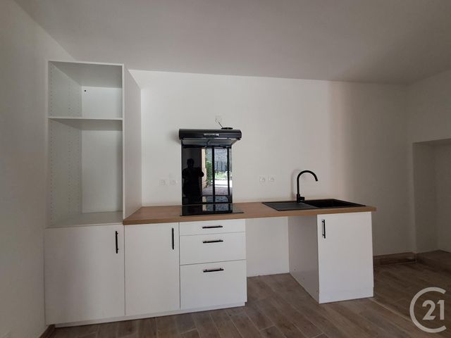 Appartement F4 à louer - 4 pièces - 75.08 m2 - ST JUST - 34 - LANGUEDOC-ROUSSILLON - Century 21 Agence Soleil