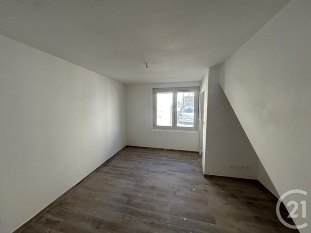 Appartement F4 à louer - 4 pièces - 75.08 m2 - ST JUST - 34 - LANGUEDOC-ROUSSILLON - Century 21 Agence Soleil