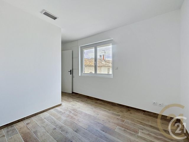 Appartement F4 à louer - 4 pièces - 75.08 m2 - ST JUST - 34 - LANGUEDOC-ROUSSILLON - Century 21 Agence Soleil