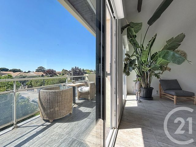 Appartement T5 à vendre - 5 pièces - 101.95 m2 - MAUGUIO CARNON - 34 - LANGUEDOC-ROUSSILLON - Century 21 Agence Soleil