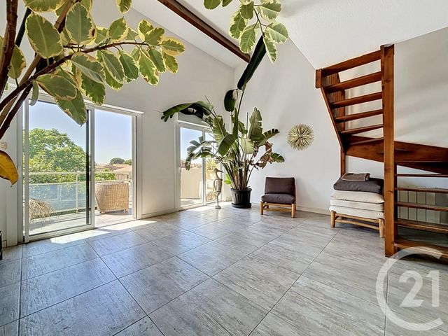 Appartement T5 à vendre - 5 pièces - 101.95 m2 - MAUGUIO CARNON - 34 - LANGUEDOC-ROUSSILLON - Century 21 Agence Soleil