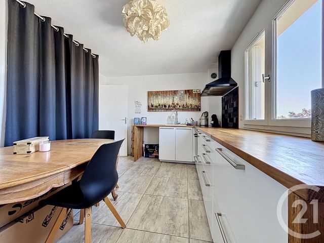 Appartement T5 à vendre - 5 pièces - 101.95 m2 - MAUGUIO CARNON - 34 - LANGUEDOC-ROUSSILLON - Century 21 Agence Soleil