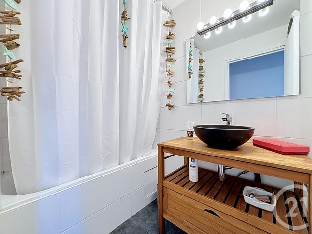 Appartement T5 à vendre - 5 pièces - 101.95 m2 - MAUGUIO CARNON - 34 - LANGUEDOC-ROUSSILLON - Century 21 Agence Soleil