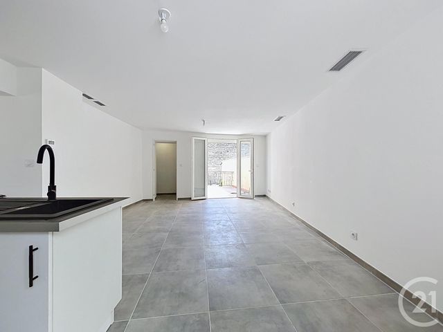 Appartement F4 à louer ST JUST