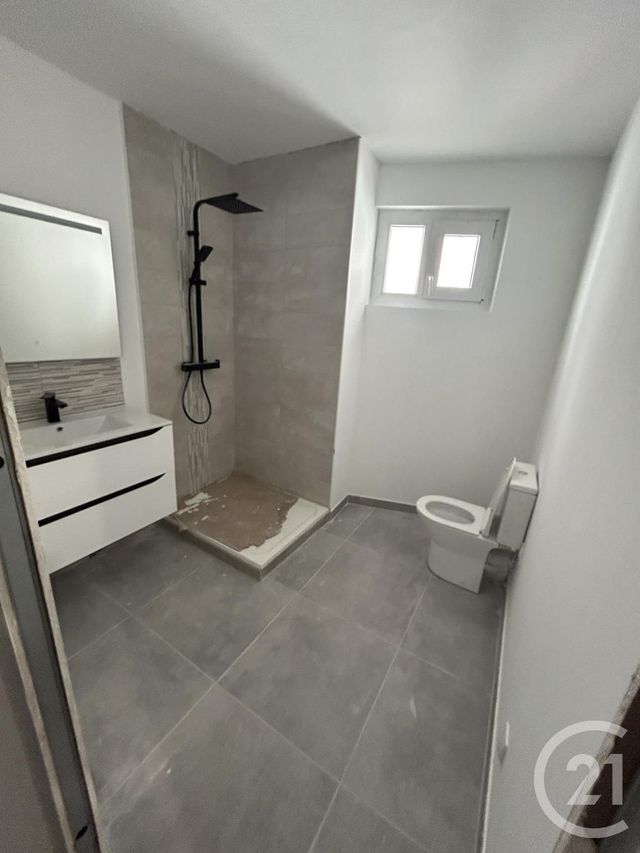 Appartement F4 à louer - 4 pièces - 81.48 m2 - ST JUST - 34 - LANGUEDOC-ROUSSILLON - Century 21 Agence Soleil