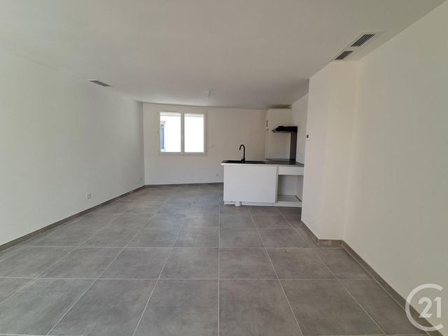 Appartement F4 à louer ST JUST