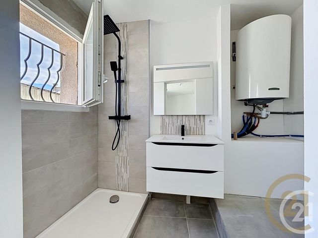 Appartement F4 à louer - 4 pièces - 81.48 m2 - ST JUST - 34 - LANGUEDOC-ROUSSILLON - Century 21 Agence Soleil
