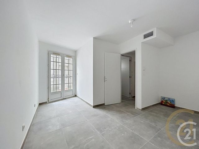 Appartement F4 à louer - 4 pièces - 81.48 m2 - ST JUST - 34 - LANGUEDOC-ROUSSILLON - Century 21 Agence Soleil