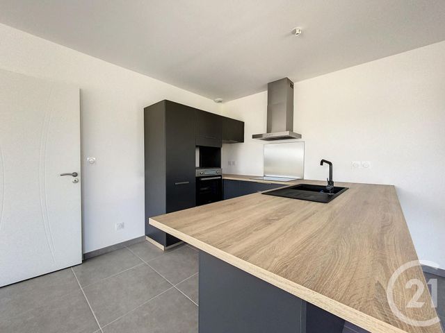 maison à louer - 4 pièces - 98.61 m2 - CANDILLARGUES - 34 - LANGUEDOC-ROUSSILLON - Century 21 Agence Soleil