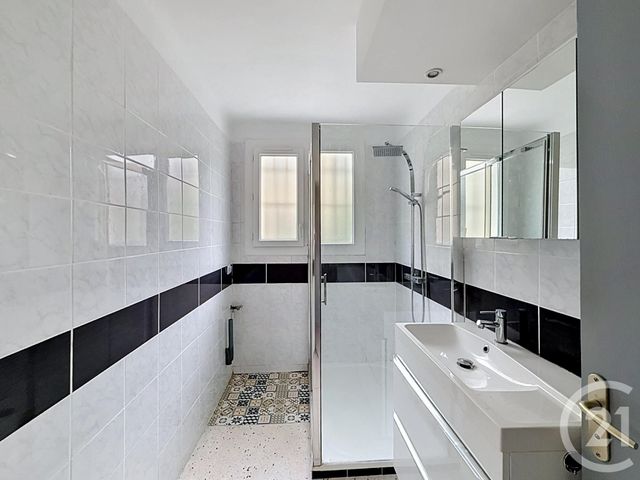 Appartement à vendre - 4 pièces - 74.0 m2 - MONTPELLIER - 34 - LANGUEDOC-ROUSSILLON - Century 21 Agence Soleil