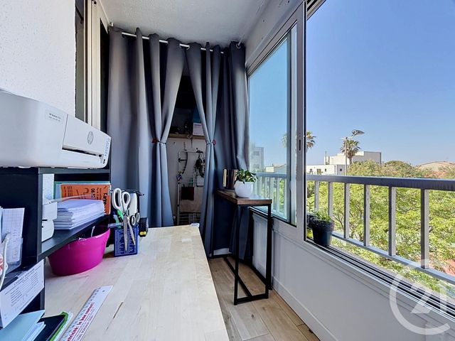Appartement T2 à vendre - 2 pièces - 38.34 m2 - MAUGUIO CARNON - 34 - LANGUEDOC-ROUSSILLON - Century 21 Agence Soleil