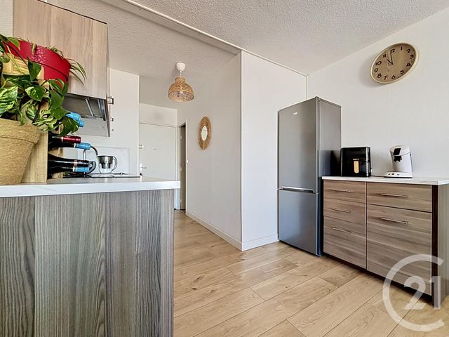 Appartement T2 à vendre - 2 pièces - 38.34 m2 - MAUGUIO CARNON - 34 - LANGUEDOC-ROUSSILLON - Century 21 Agence Soleil