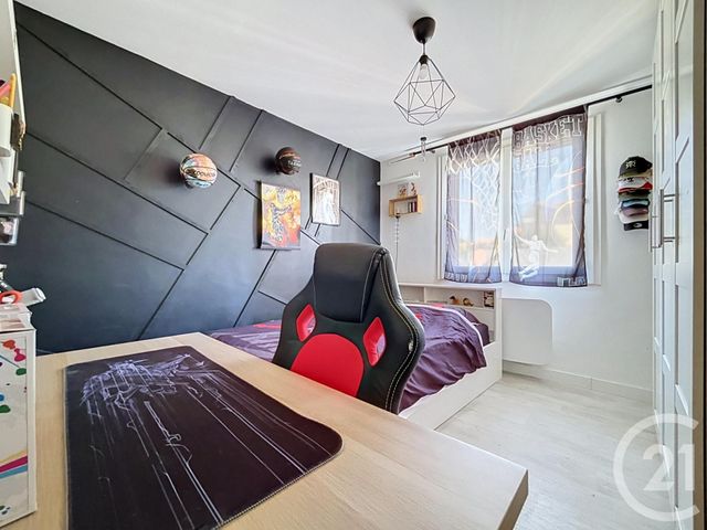 maison à vendre - 4 pièces - 89.98 m2 - MAUGUIO CARNON - 34 - LANGUEDOC-ROUSSILLON - Century 21 Agence Soleil